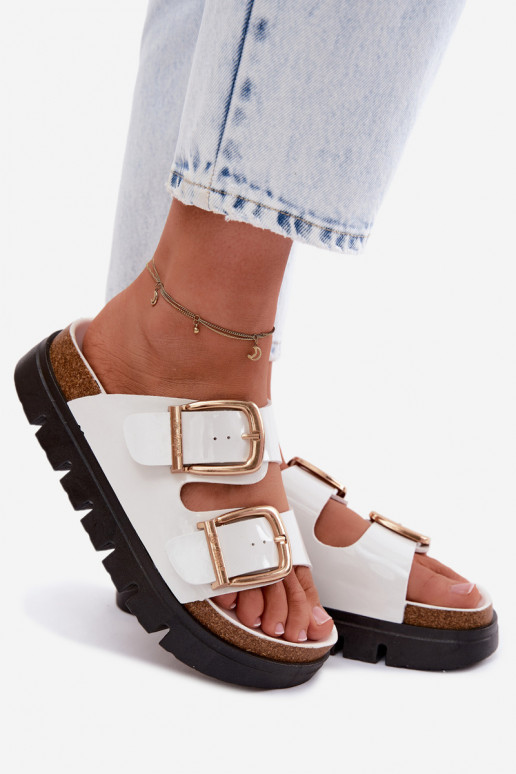 Laque sieviešu čības ar platformu Ze Zelta krāsasmi ar sprādzēmmi Lee Cooper LCIN-26-35-4460L baltas krāsas