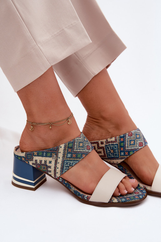 Āda Rakstaina sieviešu čības ar papēdi Tā irciejka K7522-04 smilšu krāsas-Zilas krāsas