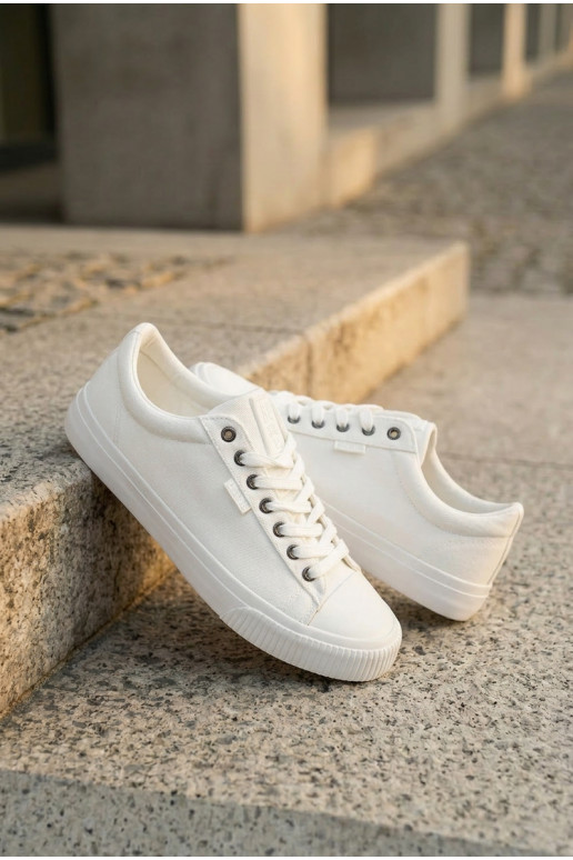 Vīriešu zemie brīvdienu zābaki baltā krāsā