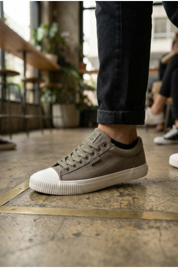 Vīriešu zemie brīvdienu zābaki pelēkā krāsā