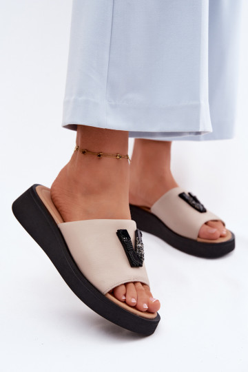 Čibas no dabīgas ādas SieviešuLiterą V ar platformu Vinceza 66950 smilšu krāsas 2