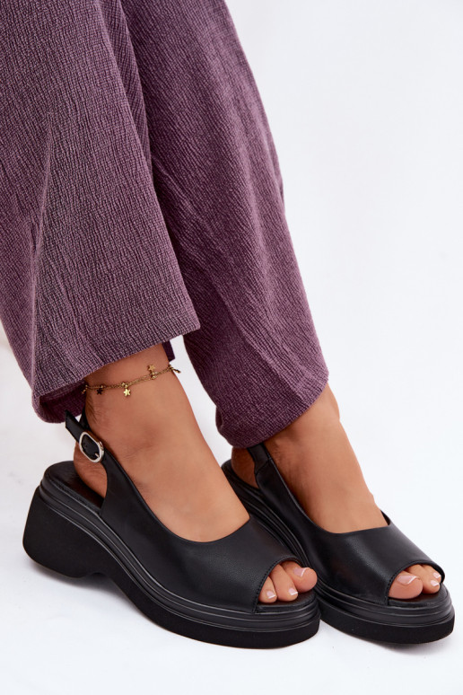 Āda ar platformus basenes Vinceza 66936 melnas krāsas