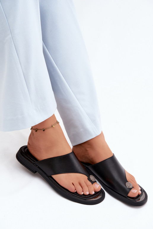 Čibas no dabīgas ādas modernas iešļūcenes Sieviešu ar platiem papēžiem Vinceza 62307 melnas krāsas