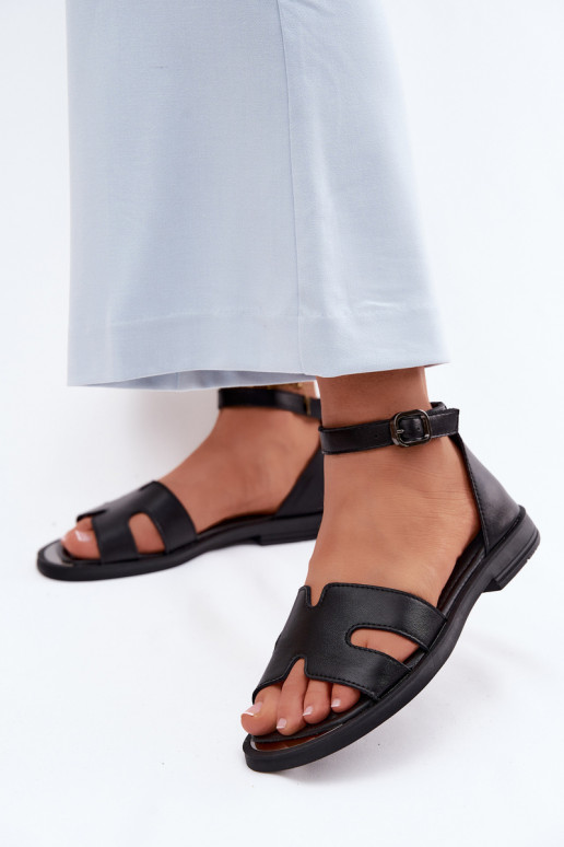 Sieviešu basenesIeslēgtsturalnej Skóry ar platiem papēžiem Vinceza 62305 melnas krāsas