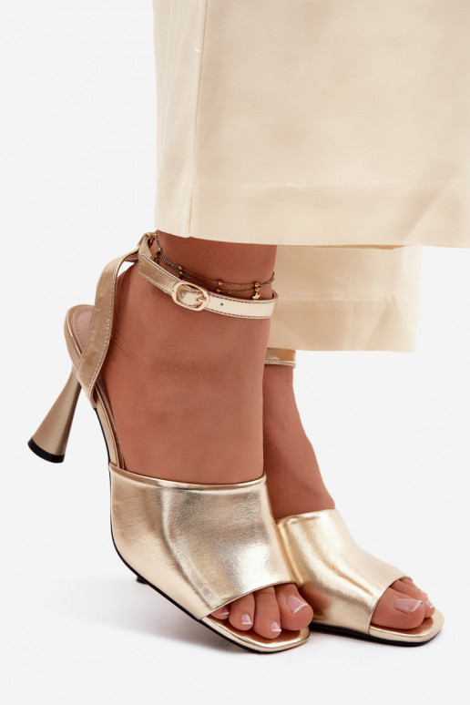 Sieviešu basenes ar papēdi Vinceza 62297 Zelta krāsas