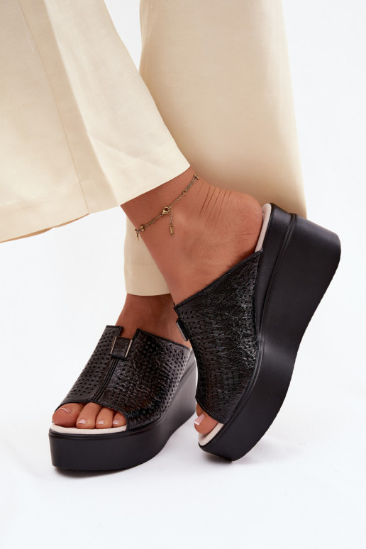 sieviešu čībasIeslēgtsturalnej Skóry ar platformu Vinceza 95392 melnas krāsas