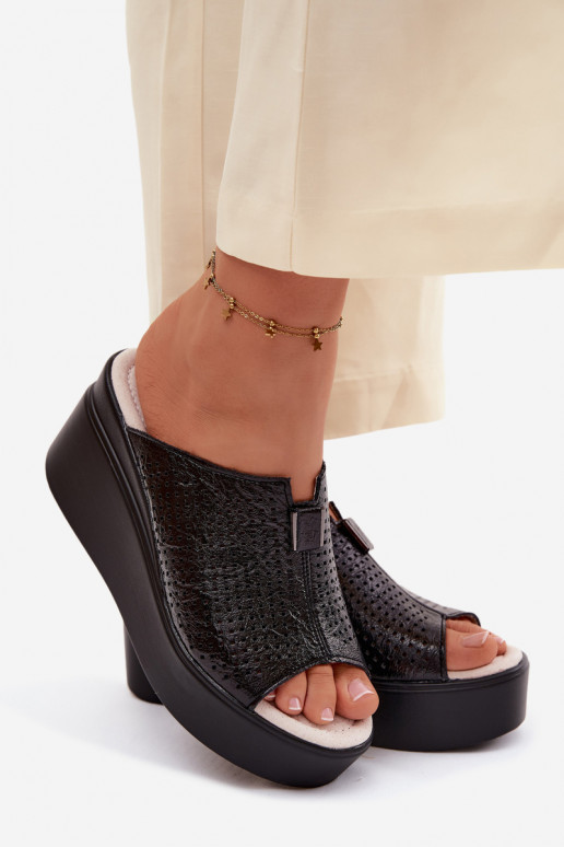 sieviešu čībasIeslēgtsturalnej Skóry ar platformu Vinceza 95392 melnas krāsas