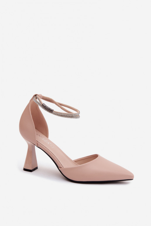 Kurpes ar papēdiBłyszczącym Svītrasem Vinceza 62283 smilšu krāsas