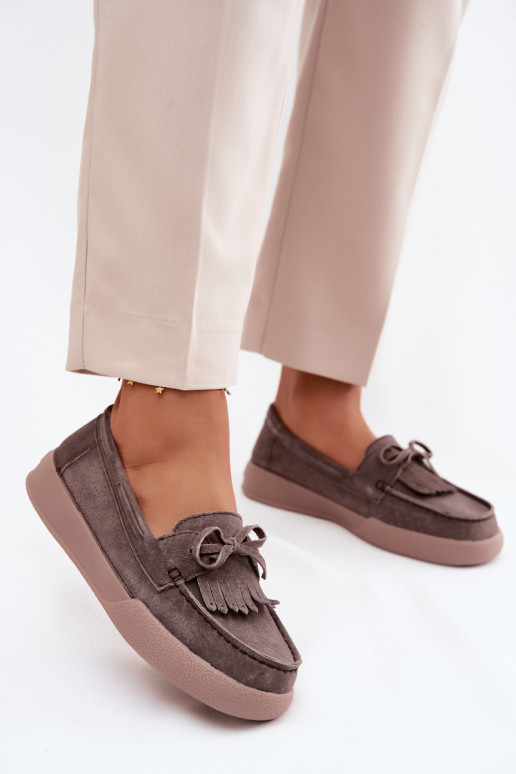 sieviešu mokasīniIeslēgtsturalnego zamšādasu ar bantītēm Un bārkstis Vinceza 93223 brūnas krāsas