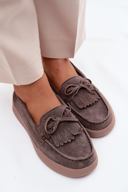 sieviešu mokasīniIeslēgtsturalnego zamšādasu ar bantītēm Un bārkstis Vinceza 93223 brūnas krāsas