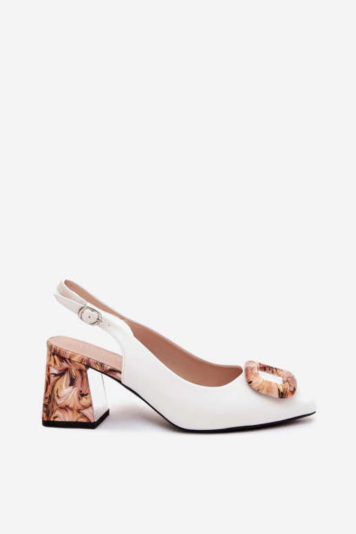 Sieviešu basenesDekoracyjną ar sprādzēm Vinceza 62289 baltas krāsas