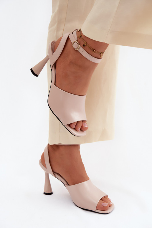 Sieviešu basenes ar papēdi Vinceza 62297 smilšu krāsas