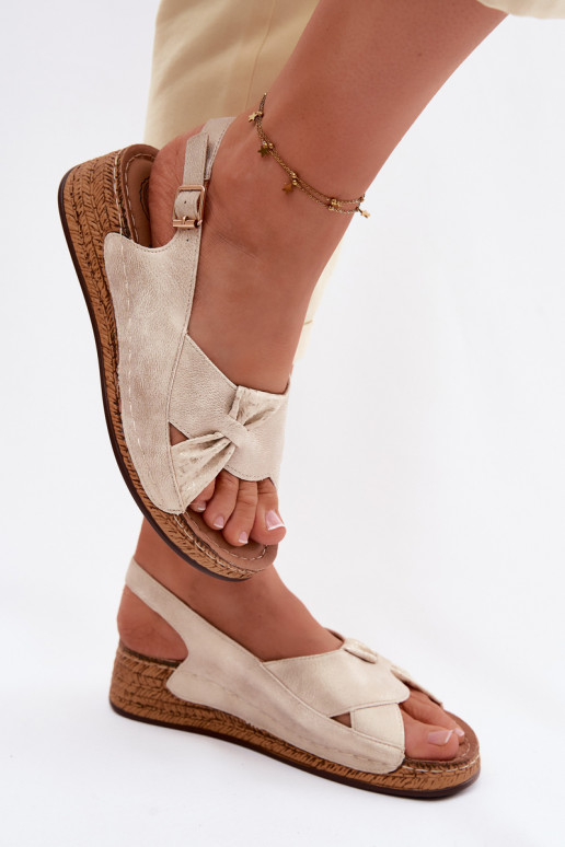 Ērtas sieviešu basenes ar platformu Zelta krāsas Iggy