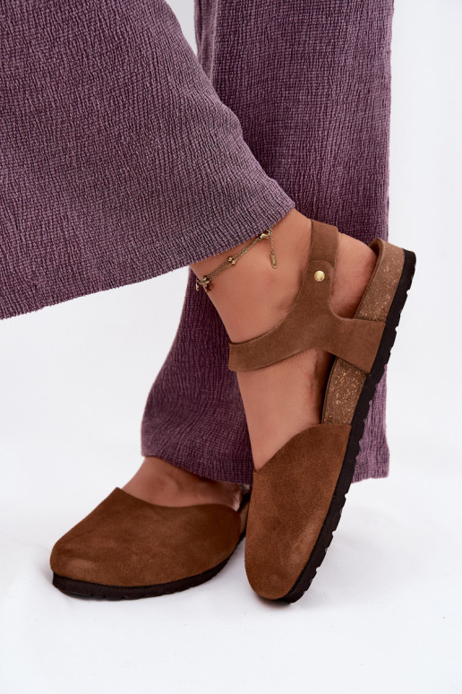 Āda Zamšādas basenesZakrytymi Palcami Tā irciejka H7365-02 brūnas krāsas