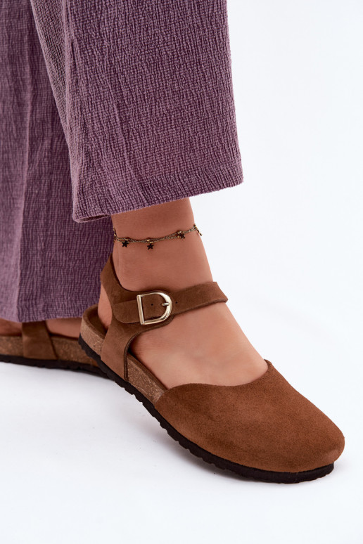 Āda Zamšādas basenesZakrytymi Palcami Tā irciejka H7365-02 brūnas krāsas