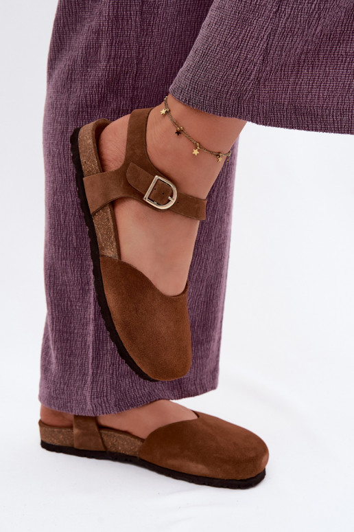 Āda Zamšādas basenesZakrytymi Palcami Tā irciejka H7365-02 brūnas krāsas