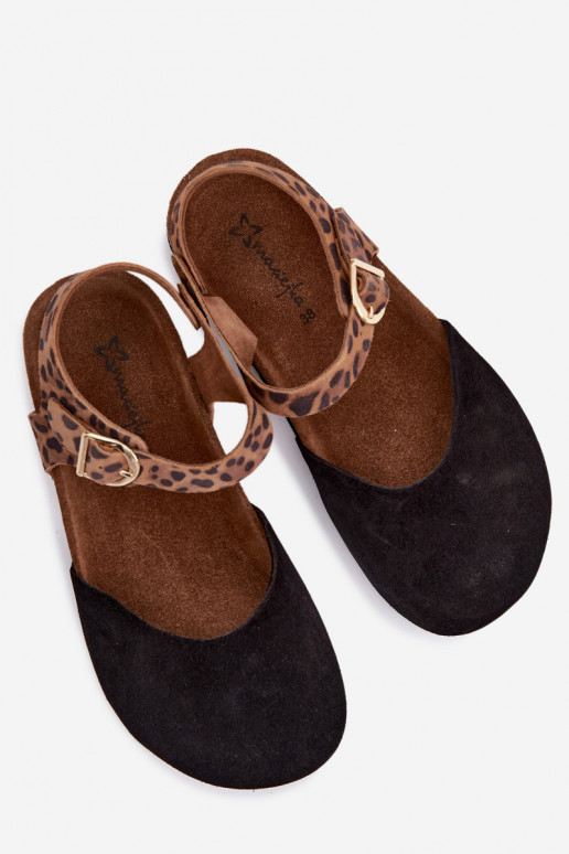 Āda Zamšādas basenesZakrytymi Palcami Tā irciejka H7365-01 melnas krāsas