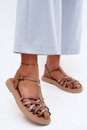 Āda līdzenas zoles basenes Ar svītrām Tā irciejka K7442-04 smilšu krāsas