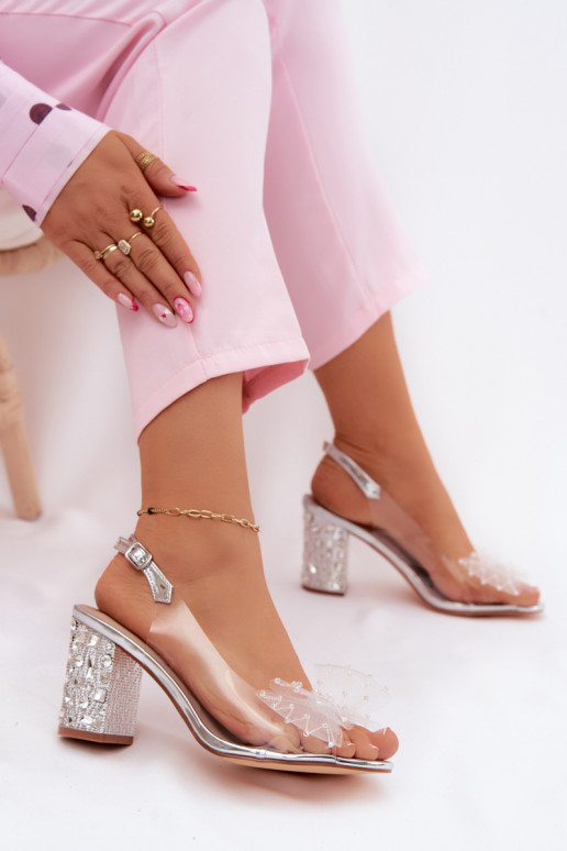 sandales ar papēdi ar mirdzošiem spīdumiem SiateczkoIna ar bantītēm D&A MR61-9010 Sudraba krāsas