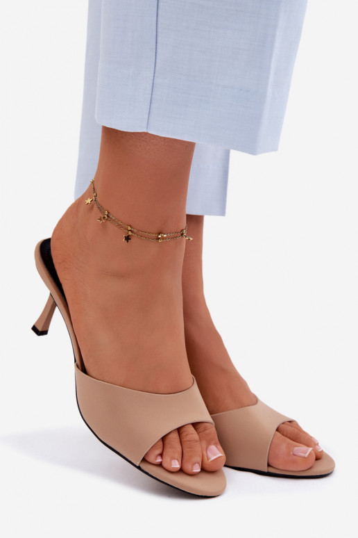 sieviešu čības ar papēdi Auduma smilšu krāsas Selmira