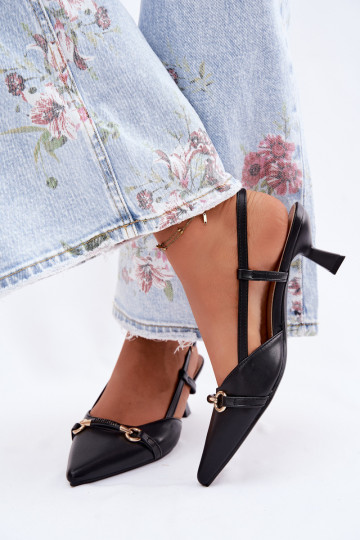 Sieviešu basenes ar papēdi Ze Szpiczastymi Noskami melnas krāsas Felessa 2