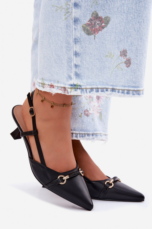 Sieviešu basenes ar papēdi Ze Szpiczastymi Noskami melnas krāsas Felessa