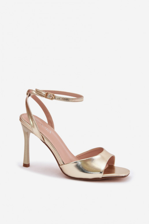 Sieviešu basenes ar papēdiImitacji Skóry Zelta krāsas Olissey