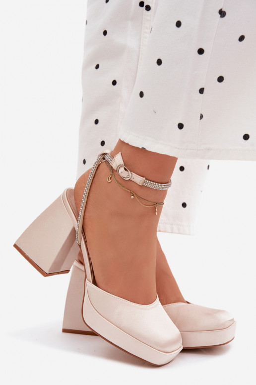 Sieviešu basenes Uz masīviem papēžiem Typu Słupek Pasek ar mirdzošiem spīdumiņiem Zelta krāsas Seraphina