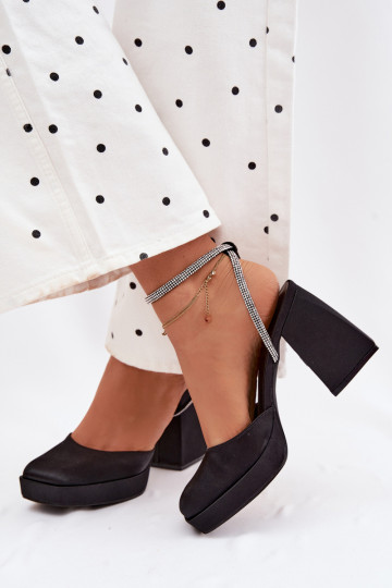 Sieviešu basenes Uz masīviem papēžiem Typu Słupek Pasek ar mirdzošiem spīdumiņiem melnas krāsas Seraphina 2