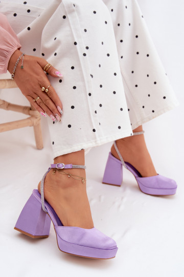 Sieviešu basenes Uz masīviem papēžiem Typu Słupek Pasek ar mirdzošiem spīdumiņiem Violeta krāsa Seraphina