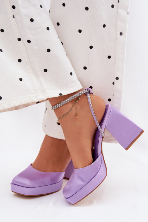 Sieviešu basenes Uz masīviem papēžiem Typu Słupek Pasek ar mirdzošiem spīdumiņiem Violeta krāsa Seraphina