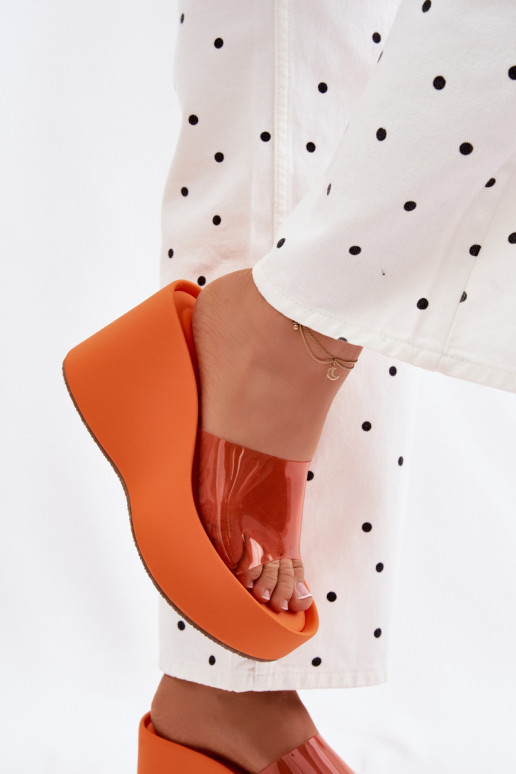 sieviešu čības ar platformuTransparentnym Svītrasem oranžas krāsas Zolretia