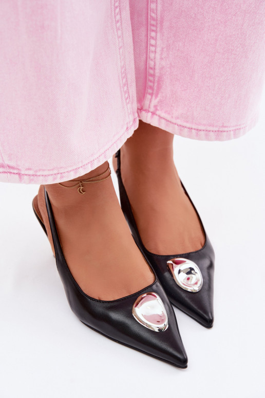 Sieviešu basenes ar papēdi Ar greznu Detalem melnas krāsas Isadora