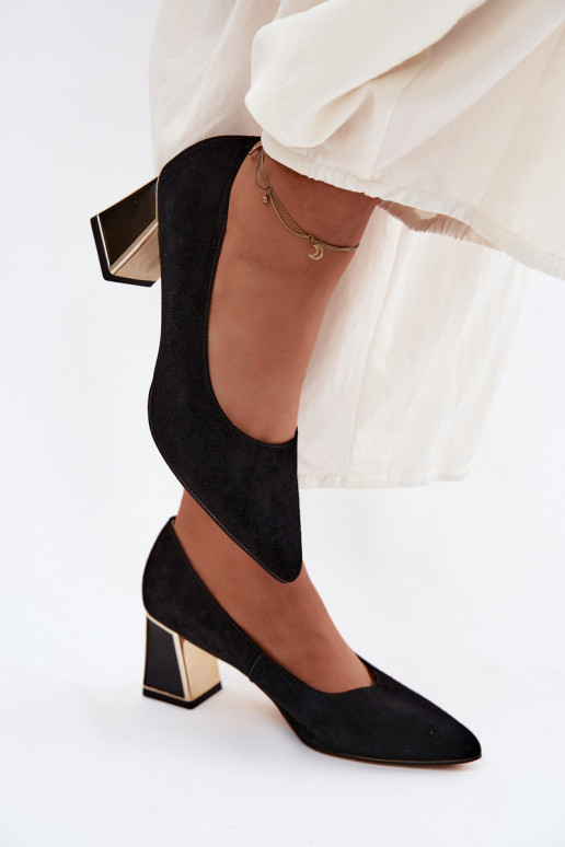 KurpesIeslēgtsturalnego zamšādasu ar papēdi Vinceza 66921 melnas krāsas