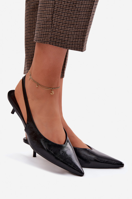 Lakotas basenesImitacji Skóry ar papēdi melnas krāsas Averelle