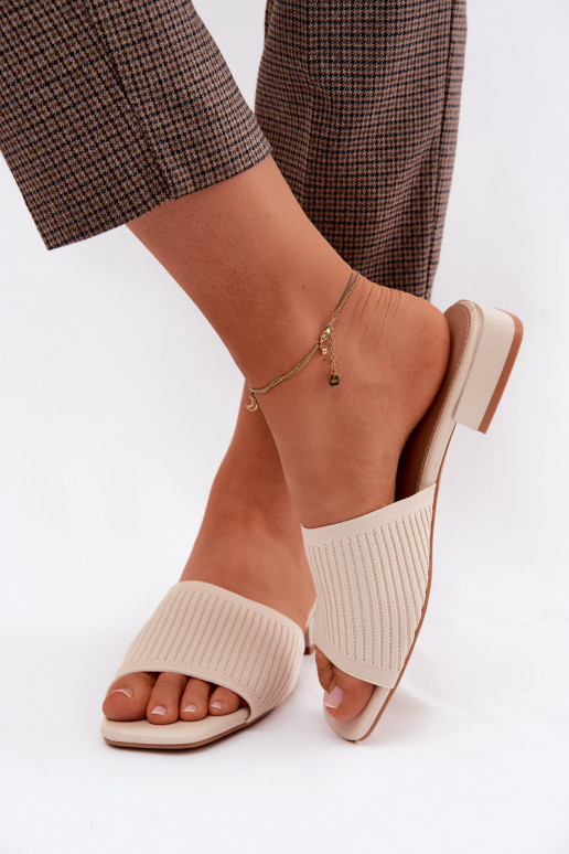 Auduma sieviešu čības ar platiem papēžiem Ziloņkaula krāsas Belissea