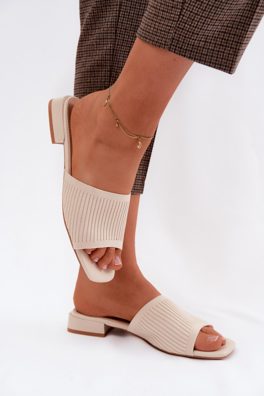 Auduma sieviešu čības ar platiem papēžiem Ziloņkaula krāsas Belissea