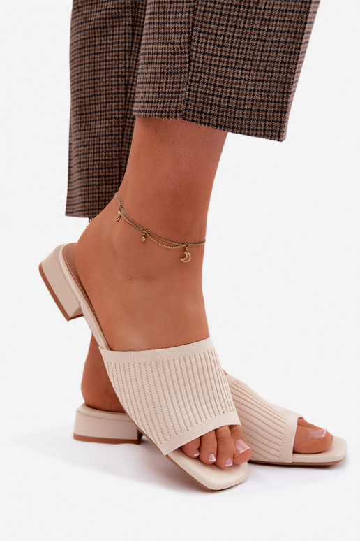 Auduma sieviešu čības ar platiem papēžiem Ziloņkaula krāsas Belissea