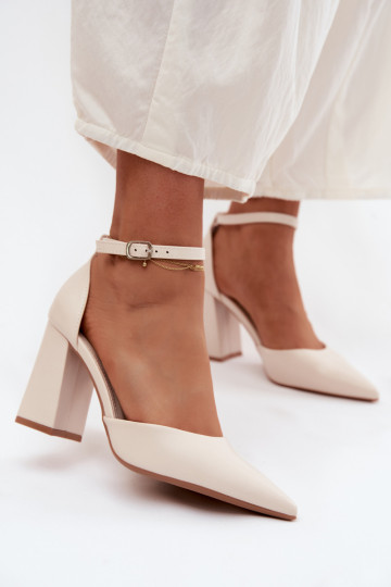 Kurpes ar papēdiImitacji Skóry Ziloņkaula krāsas Selvra