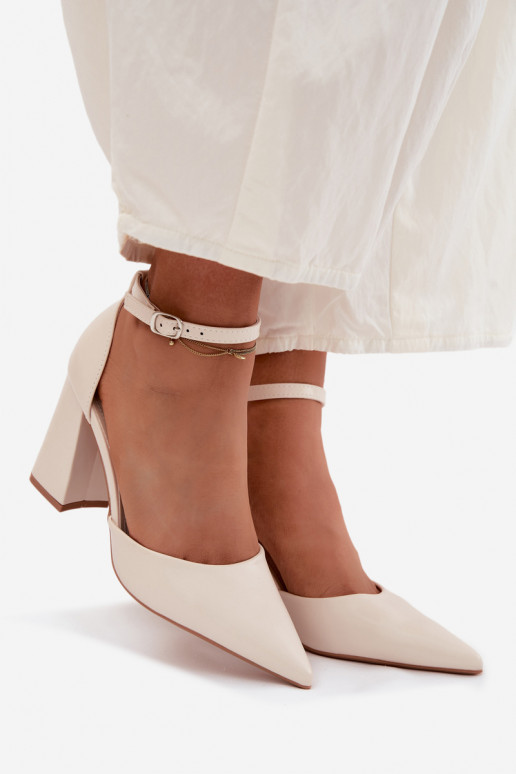 Kurpes ar papēdiImitacji Skóry Ziloņkaula krāsas Selvra