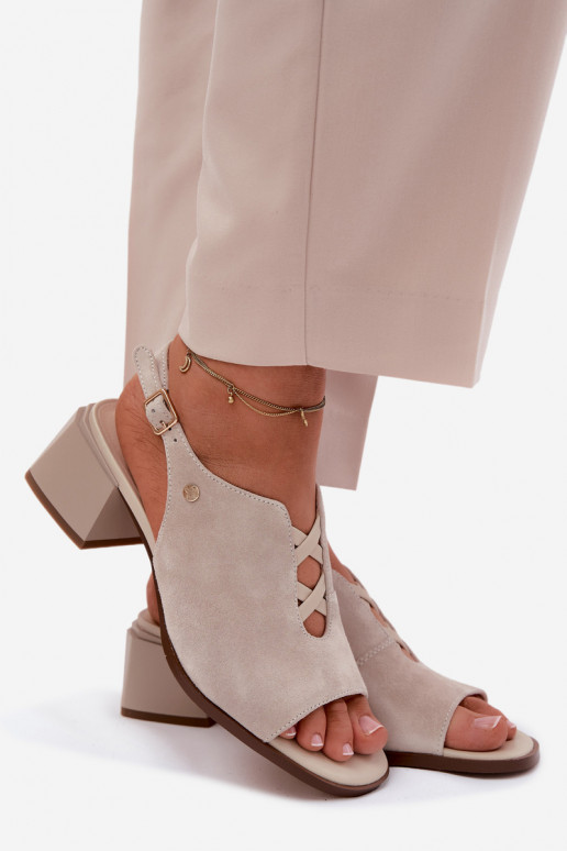 sandalesIeslēgtsturalnego zamšādasu ar papēdi Tā irciejka K7521-22 Ziloņkaula krāsas