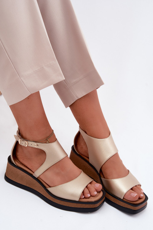 Āda ar platformus basenes Tā irciejka K7471-26 Zelta krāsas