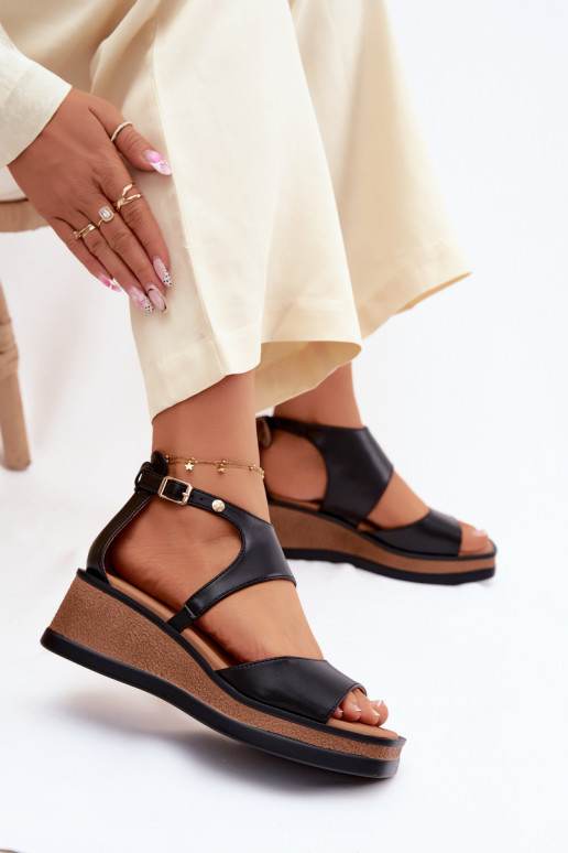 Āda ar platformus basenes Tā irciejka K7471-01 melnas krāsas