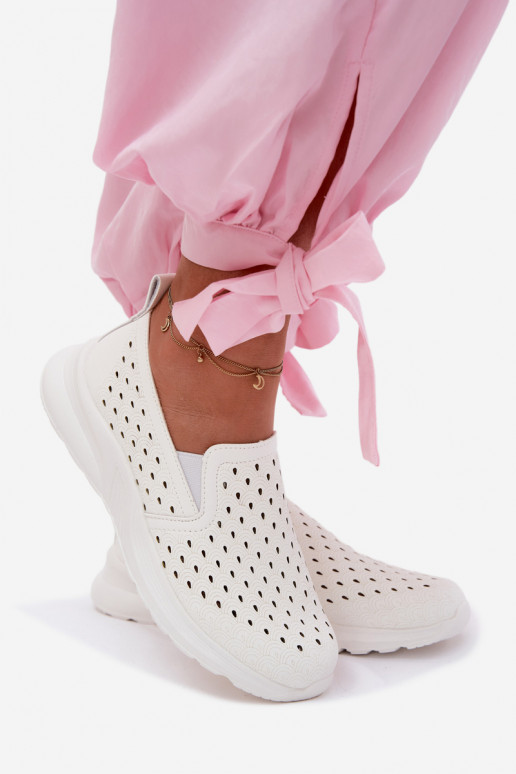 Paslīdēt uz Ažūrs apavi SieviešuImitacji Skóry baltas krāsas Geressa