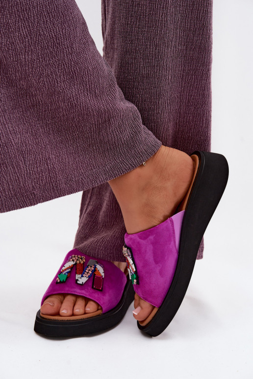 Āda sieviešu zamšādas čības ar ornamentiem ar platformu Vinceza 66942 rozā krāsas