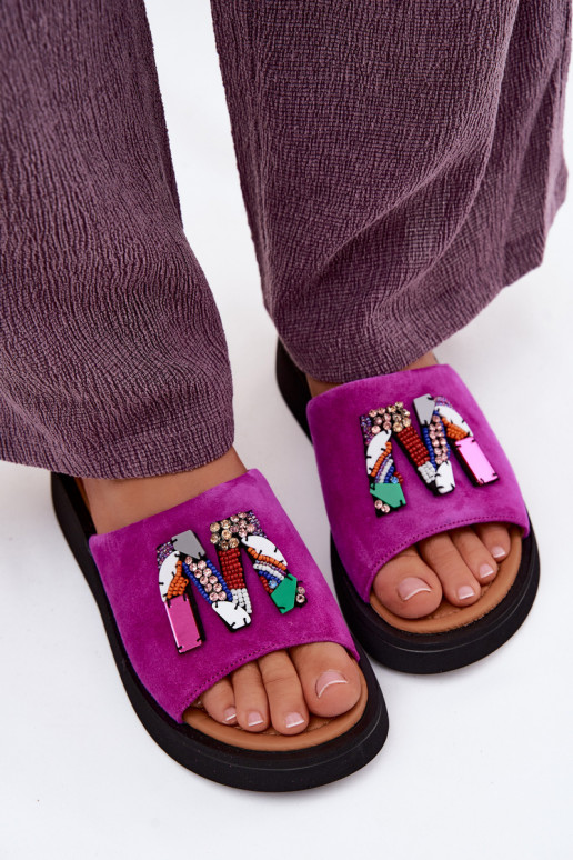 Āda sieviešu zamšādas čības ar ornamentiem ar platformu Vinceza 66942 rozā krāsas