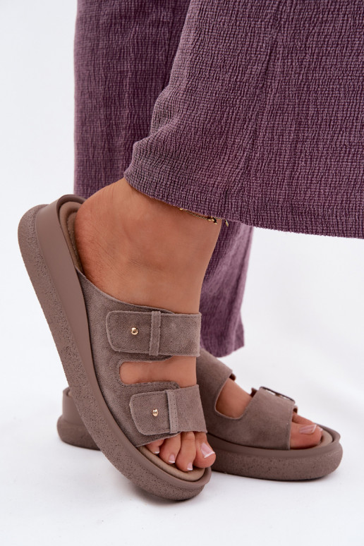 Āda sieviešu zamšādas čības ar platformu Vinceza 66916 smilšu krāsas