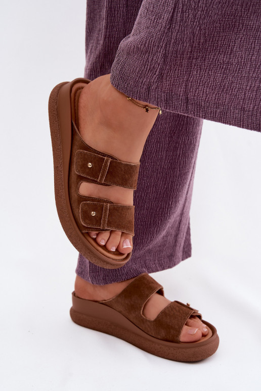 Āda sieviešu zamšādas čības ar platformu Vinceza 66916 brūnas krāsas