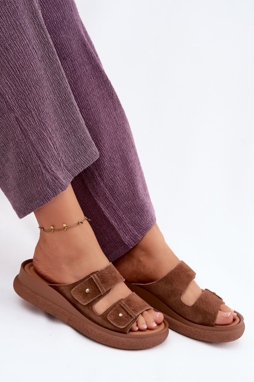 Āda sieviešu zamšādas čības ar platformu Vinceza 66916 brūnas krāsas