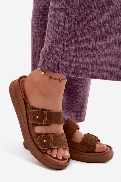 Āda sieviešu zamšādas čības ar platformu Vinceza 66916 brūnas krāsas